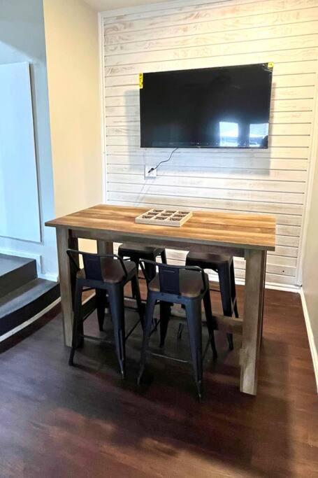 Spacious Lawton Escape With Game Room Near Fort Sill Sleeps 6 Buitenkant foto