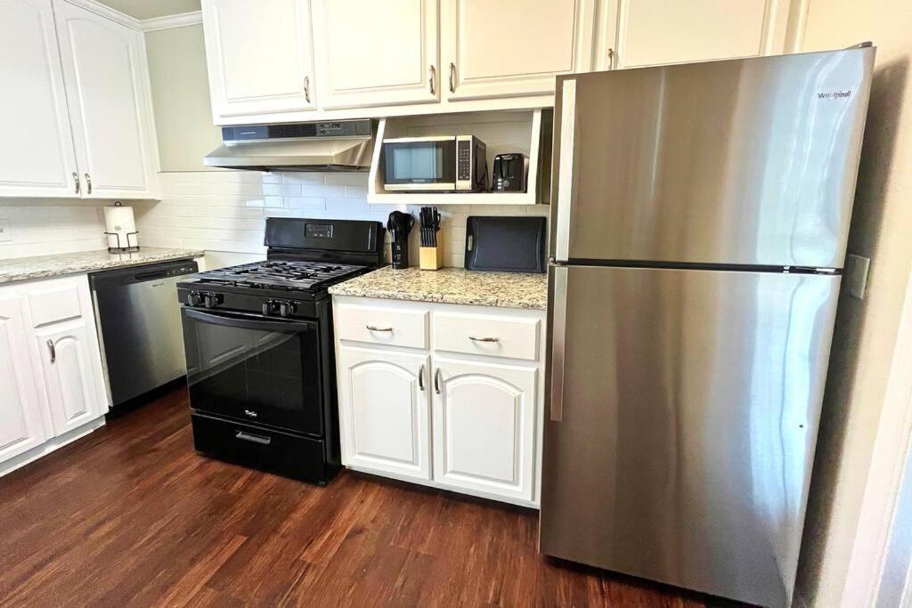 Spacious Lawton Escape With Game Room Near Fort Sill Sleeps 6 Buitenkant foto